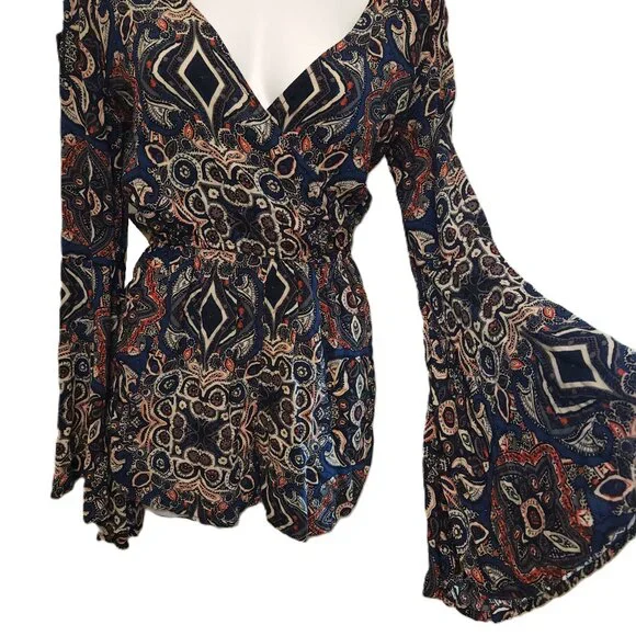 Abercrombie & Fitch romper Women's small Boho deep V neckline Bell sleeve Fall - Picture 2 of 10